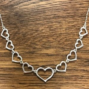 NWOT Avon Silvertone Hearts Necklace